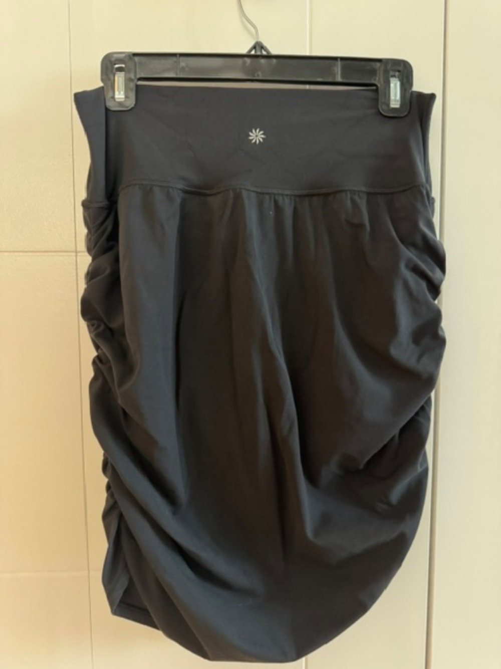 ATHLETA - Ruched Skort - Black - Size L